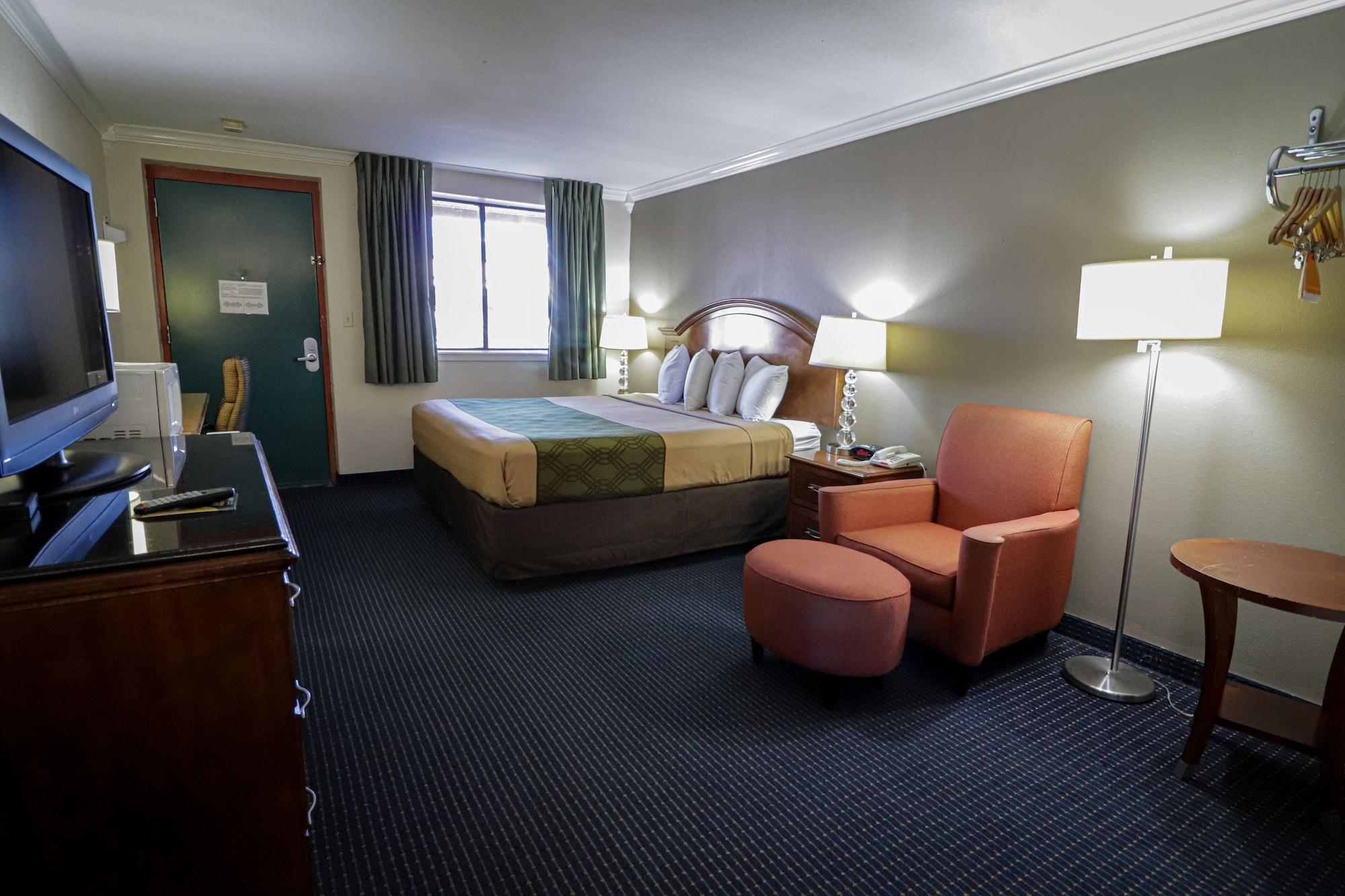 University Inn & Suites Сан-Антонио Экстерьер фото